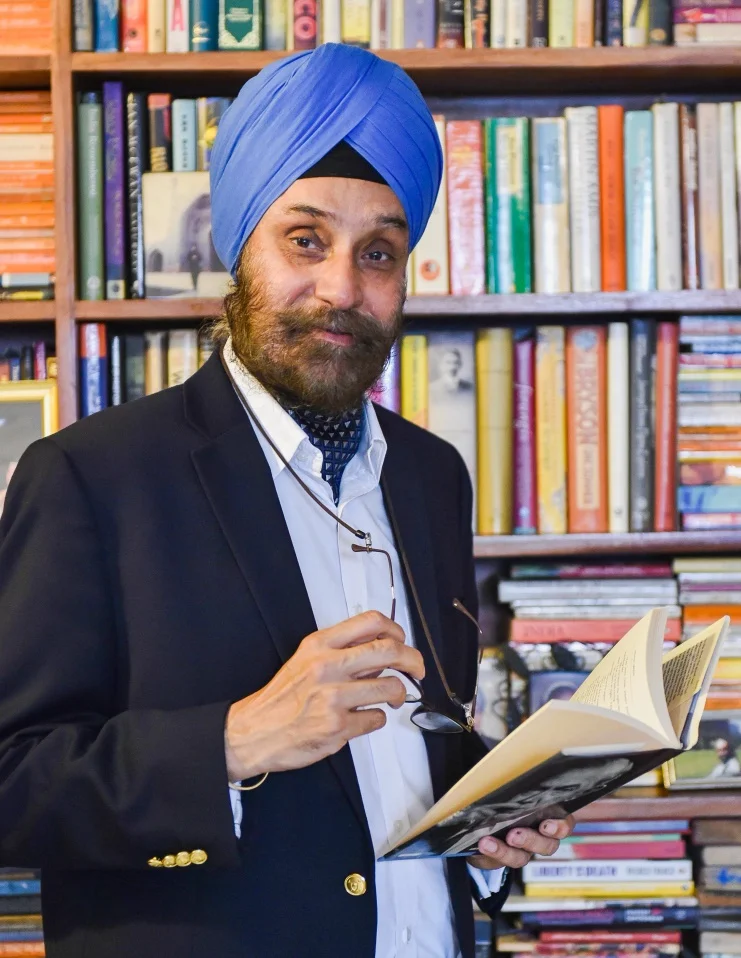 Navtej Sarna